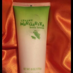 Creamy Margarita Body Lotion, Scent of lime, NWT